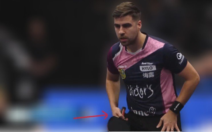 Darko Jorgic using Tibhar Shang Kun Hybrid AC against Vladimir Sidorenko