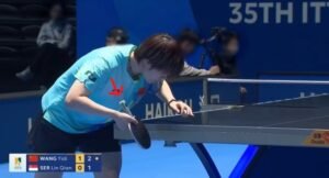 Wang Yidi using DHS Hurricane Long against Ser Lin Qian