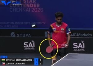 Sathiyan Gnanasekaran using Viscaria Super ALC against Lubomir Jancarik