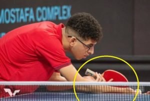 Badr Mostafa using Viscara blade